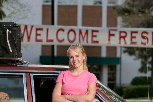 Girl moves into college