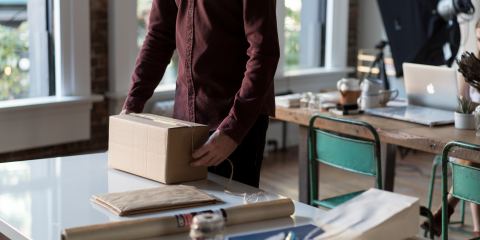 Packing Peanuts vs. Bubble Wrap When Moving