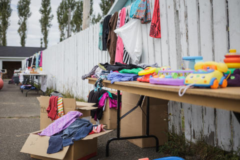 26 Tips for Hosting a Successful Garage Sale